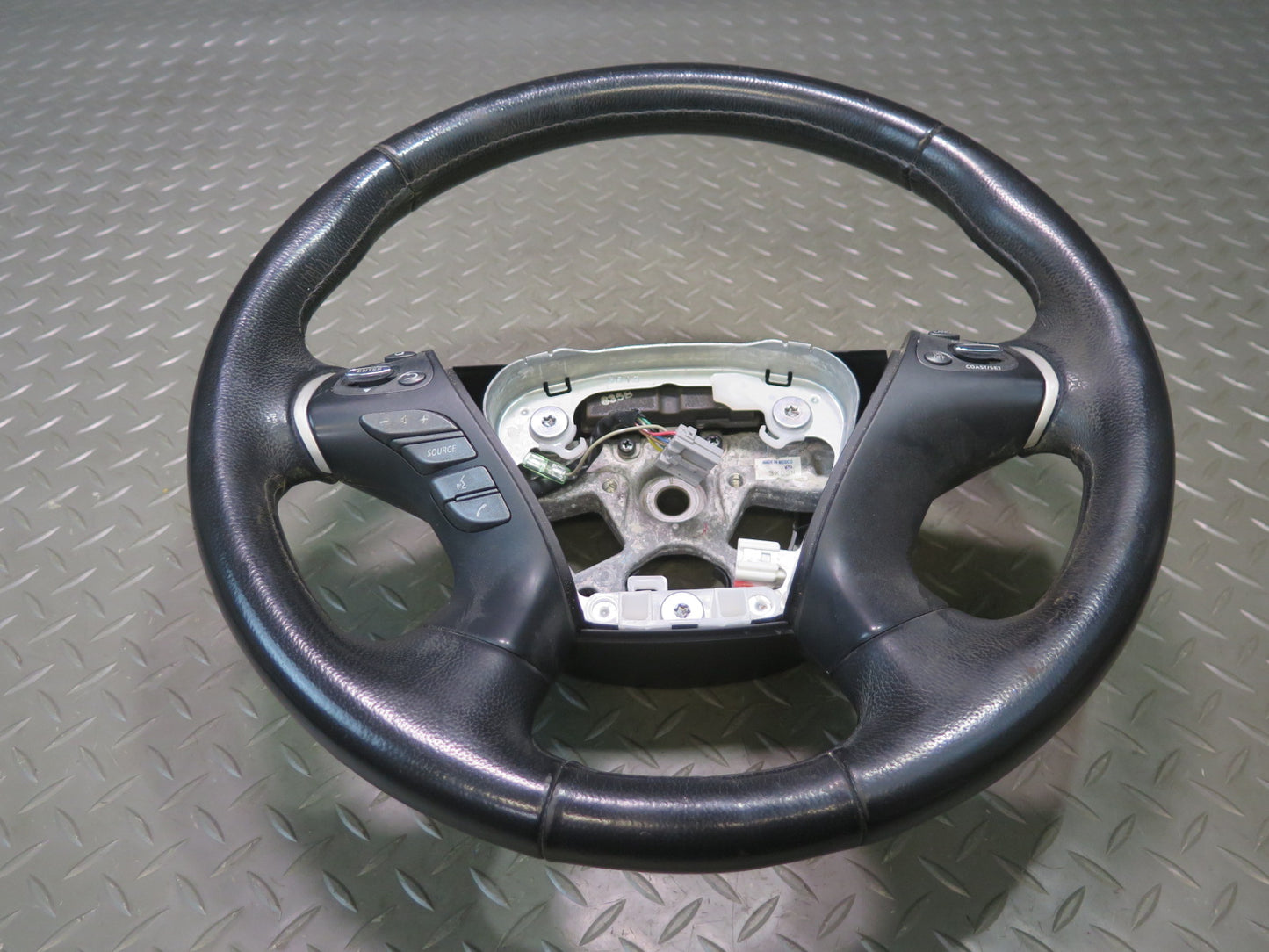 2014 Infiniti QX60 Leather Steering Wheel w Controls
