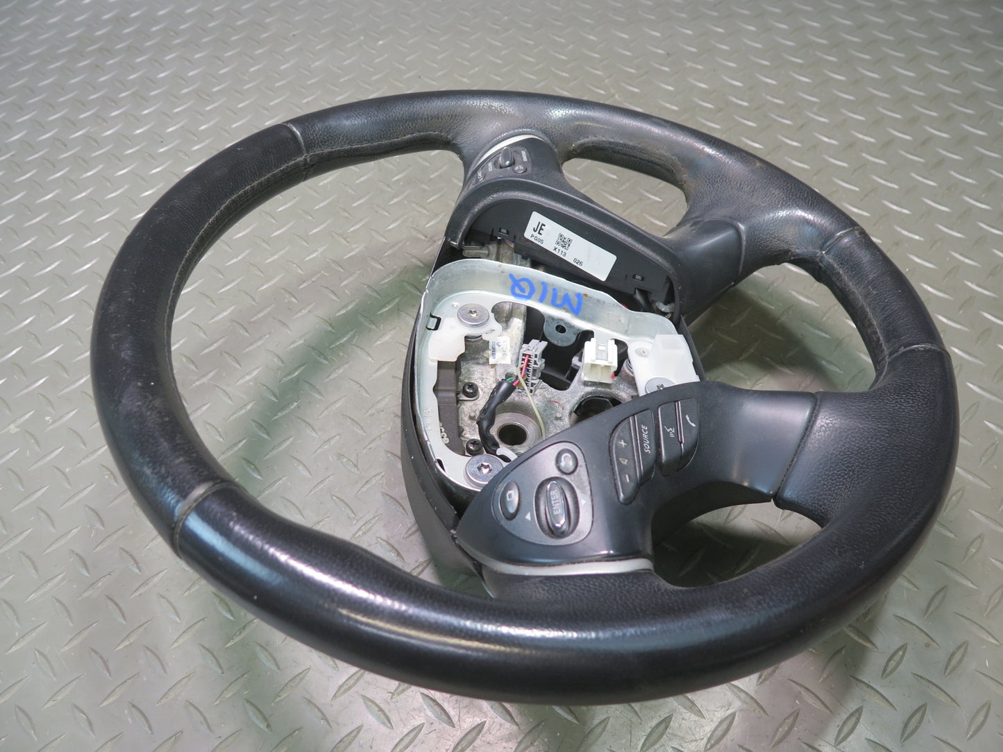 2014 Infiniti QX60 Leather Steering Wheel w Controls