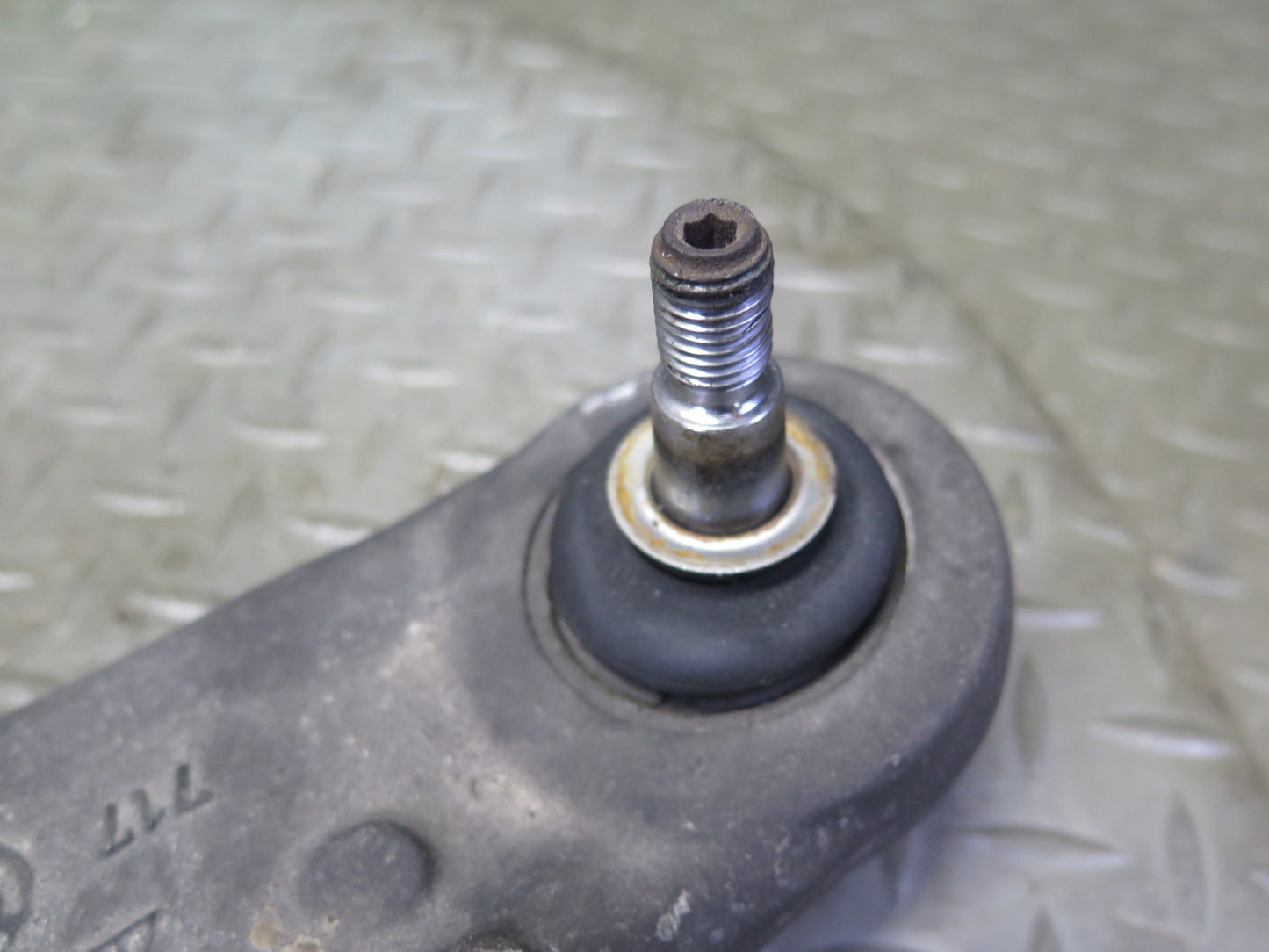 03-08 BMW E85 Z4 Set of 2 Front Left Right Lower Control Arm 110K Miles OEM