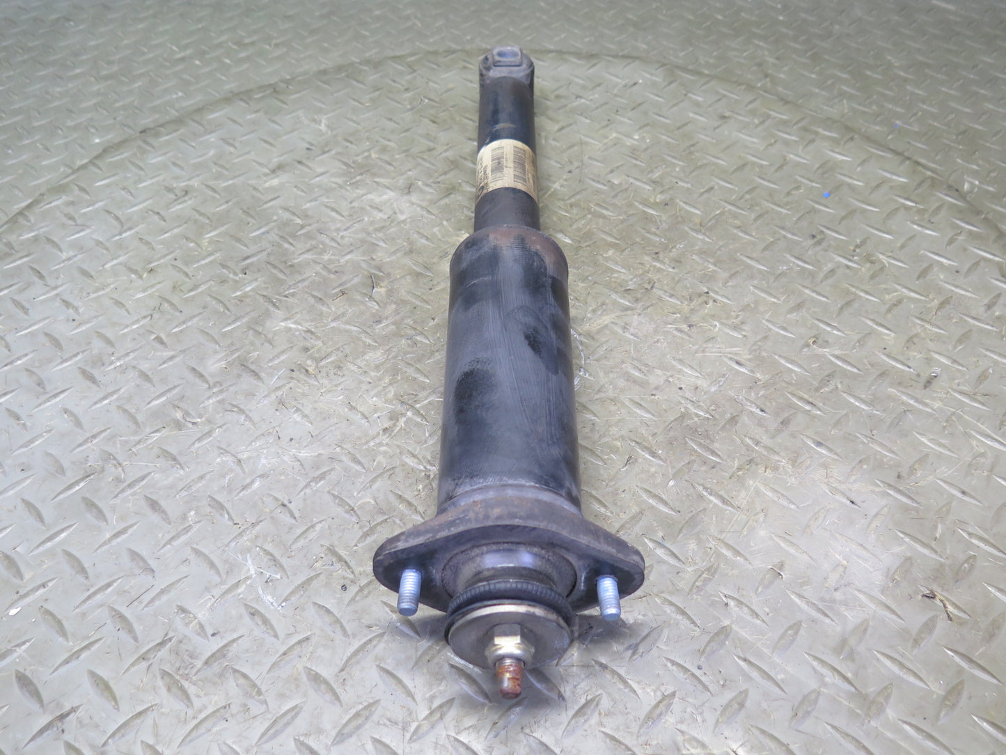 06-08 BMW E85 Z4 M-sport Set of 2 Rear Left & Right Strut Shock Absorber OEM