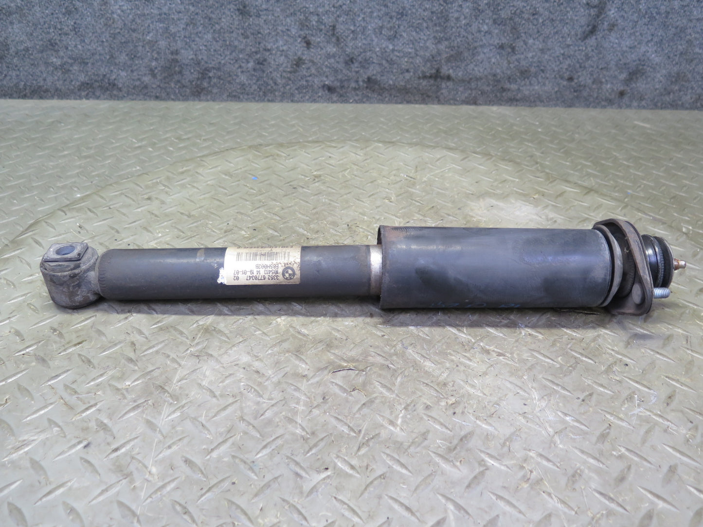 06-08 BMW E85 Z4 M-sport Set of 2 Rear Left & Right Strut Shock Absorber OEM