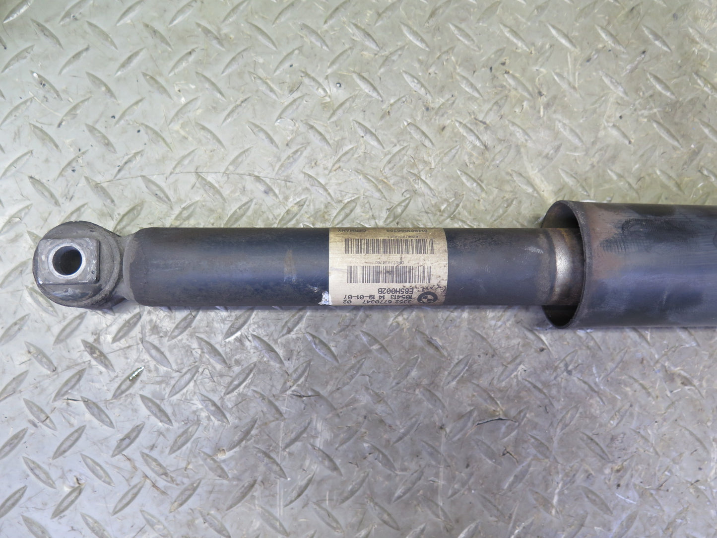 06-08 BMW E85 Z4 M-sport Set of 2 Rear Left & Right Strut Shock Absorber OEM