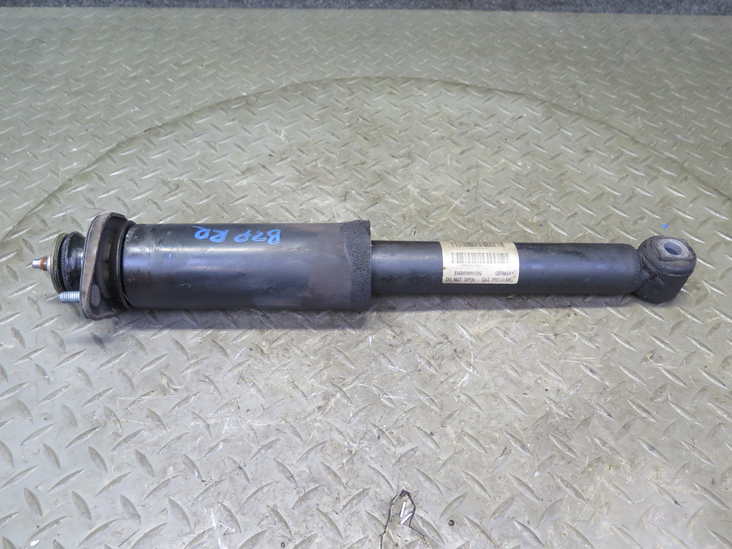 06-08 BMW E85 Z4 M-sport Set of 2 Rear Left & Right Strut Shock Absorber OEM