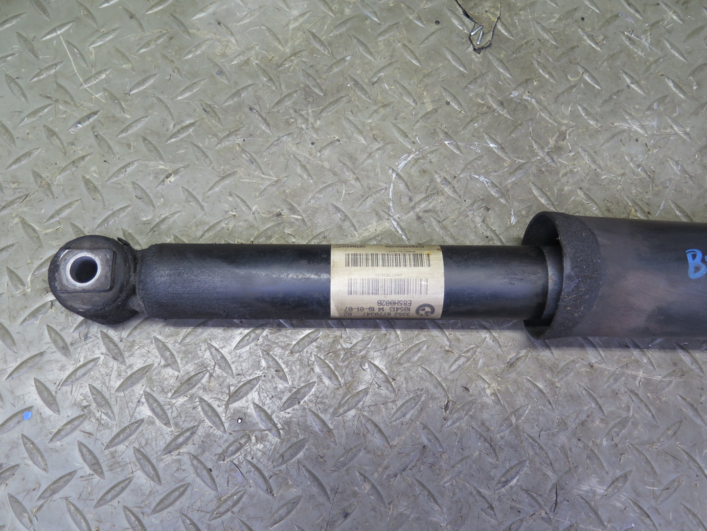 06-08 BMW E85 Z4 M-sport Set of 2 Rear Left & Right Strut Shock Absorber OEM