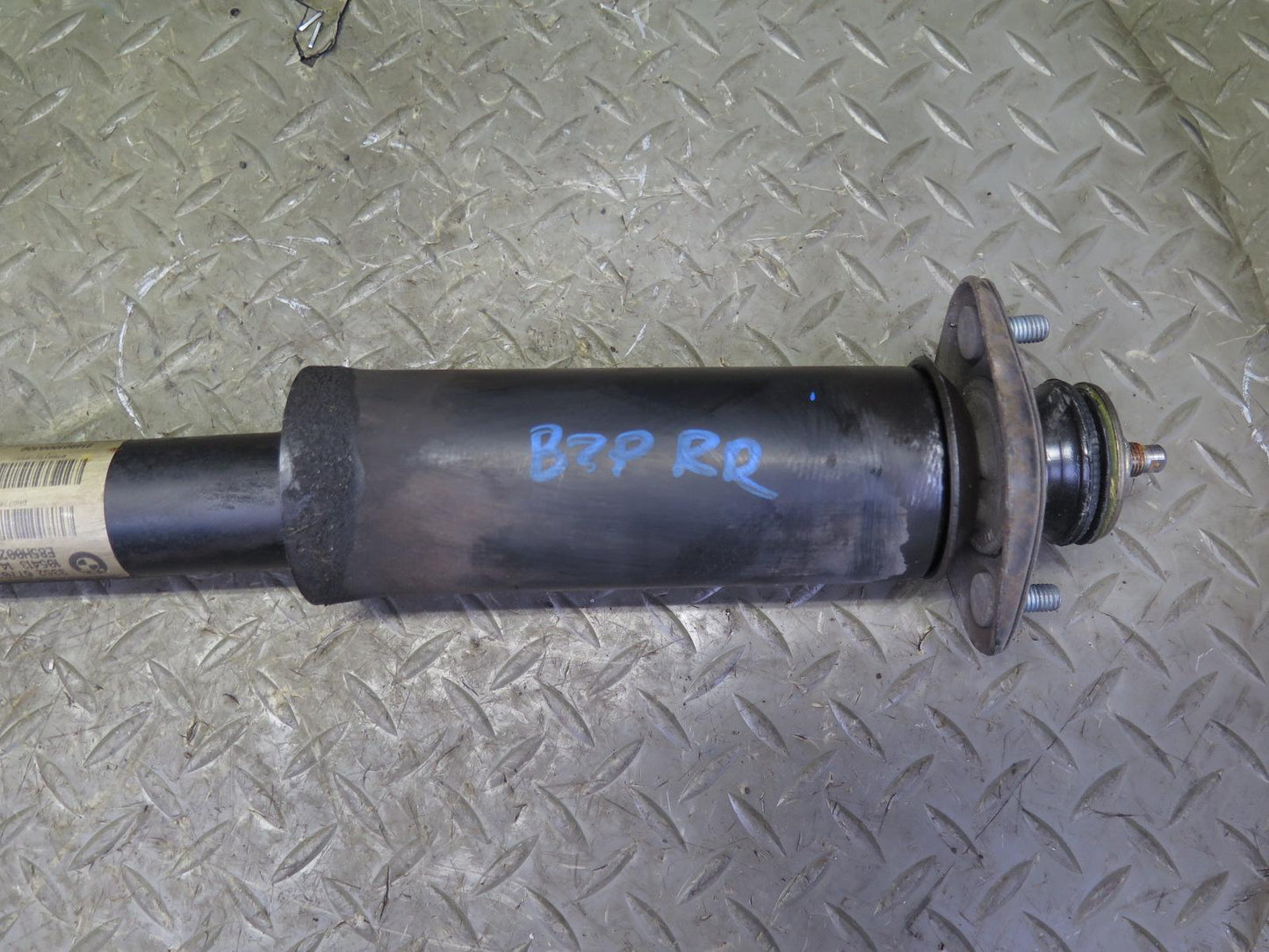 06-08 BMW E85 Z4 M-sport Set of 2 Rear Left & Right Strut Shock Absorber OEM