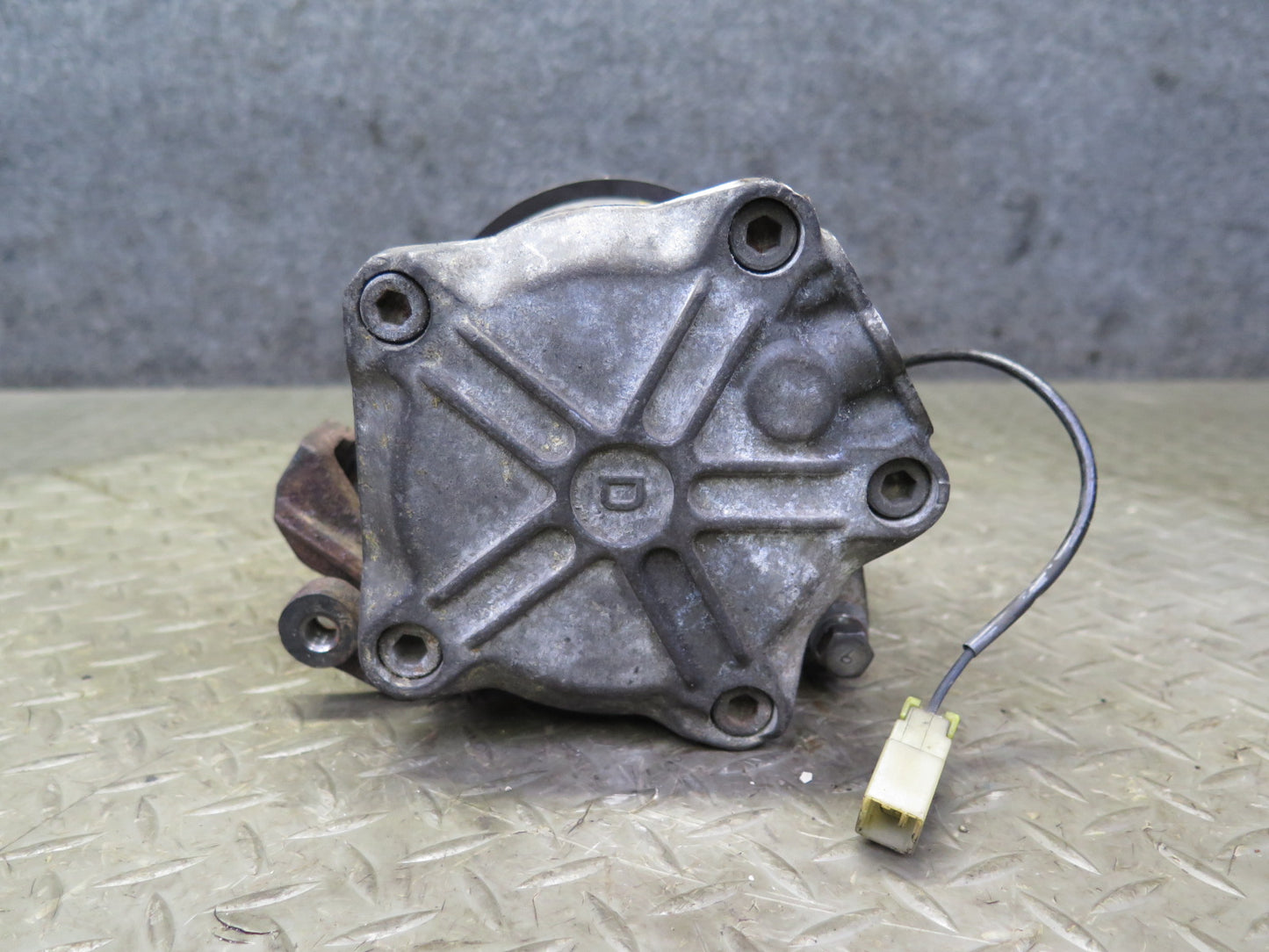 85-86 Nissan Z31 300ZX Turbo A/C Air Condition Compressor 60K Miles OEM