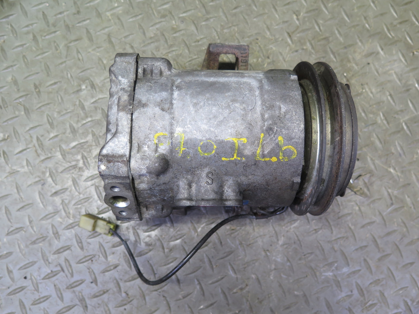 85-86 Nissan Z31 300ZX Turbo A/C Air Condition Compressor 60K Miles OEM