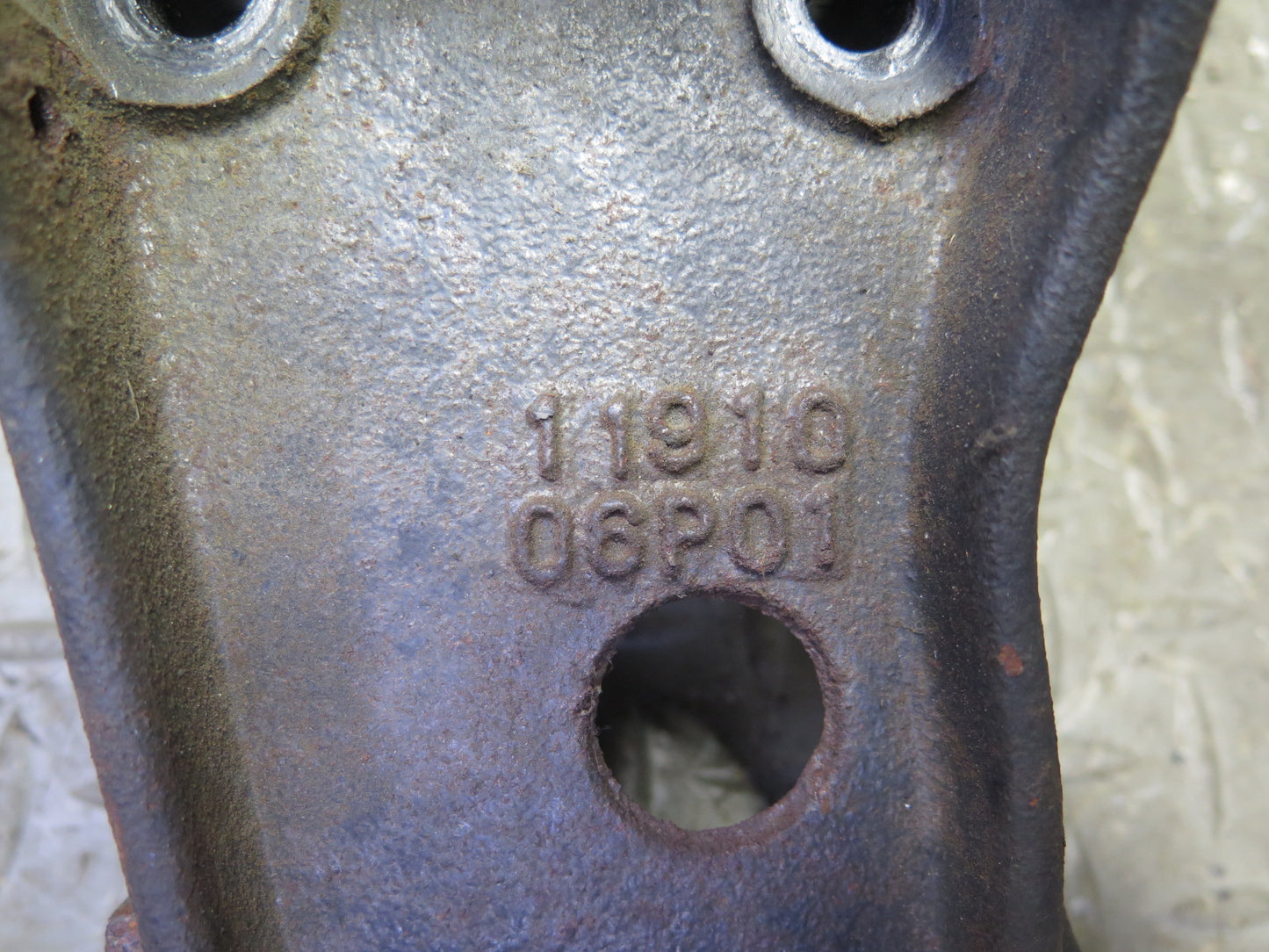 84-89 Nissan Z31 300ZX VG30ET Turbo A/C Compressor Mount Bracket Support OEM