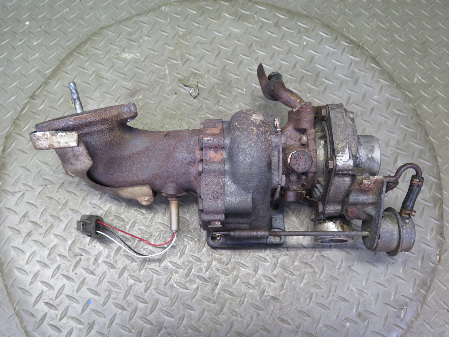 84-87 Nissan Z31 300ZX Turbo VG30ET Engine Turbo Charger w Tube Set 60K OEM