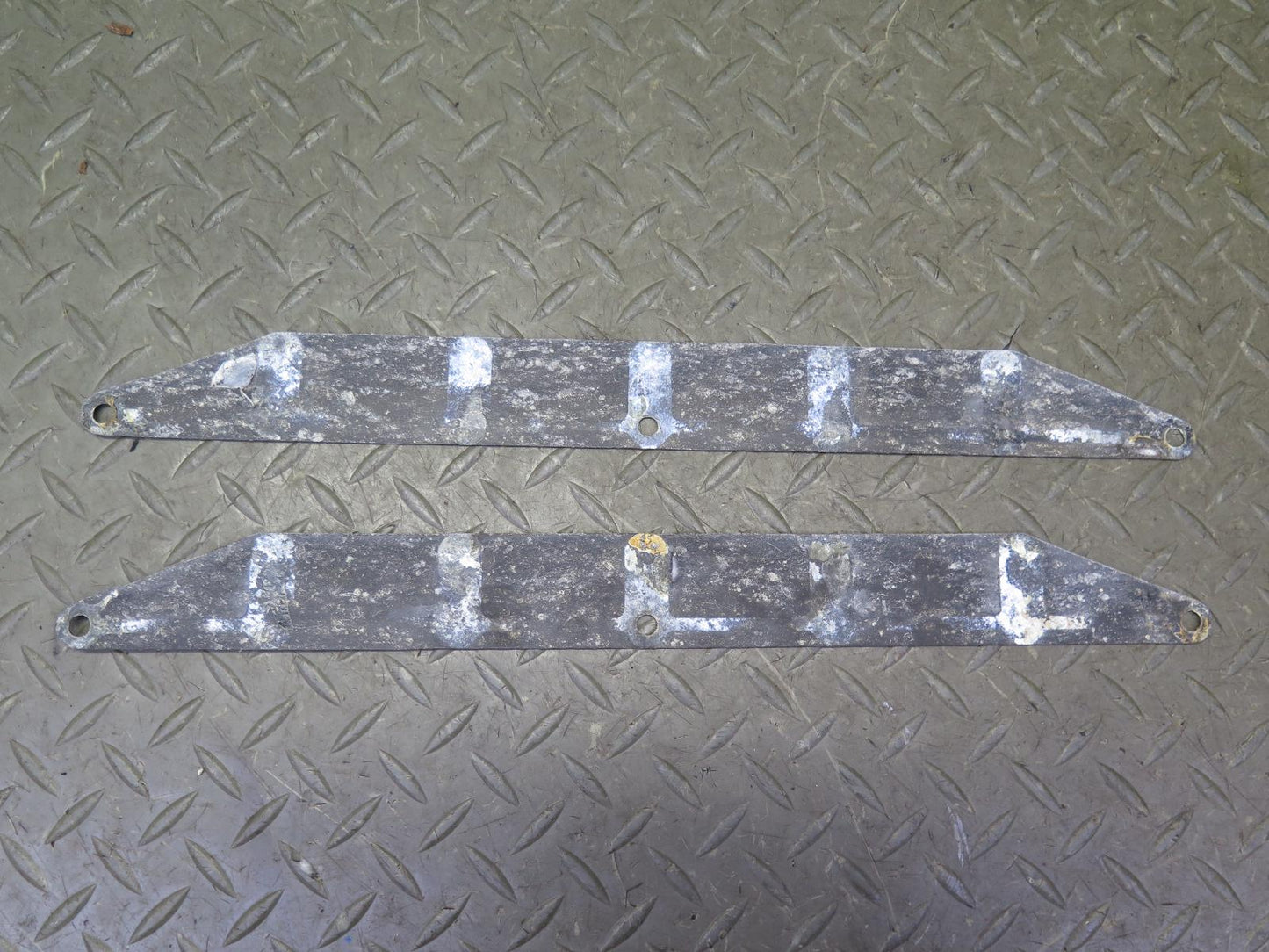 84-87 Nissan Z31 300ZX VG30ET Turbo Engine Plate Cover w Mount Set OEM