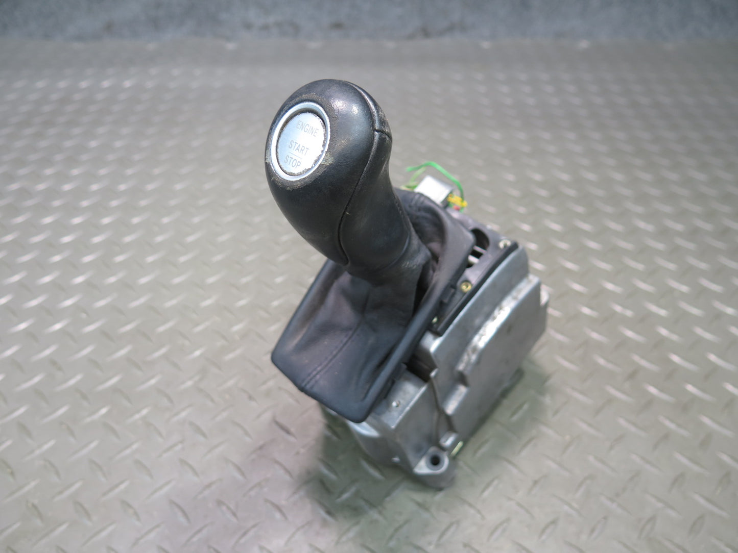03-06 Mercedes R230 SL500 Automatic Transmission Gear Shifter Assembly OEM