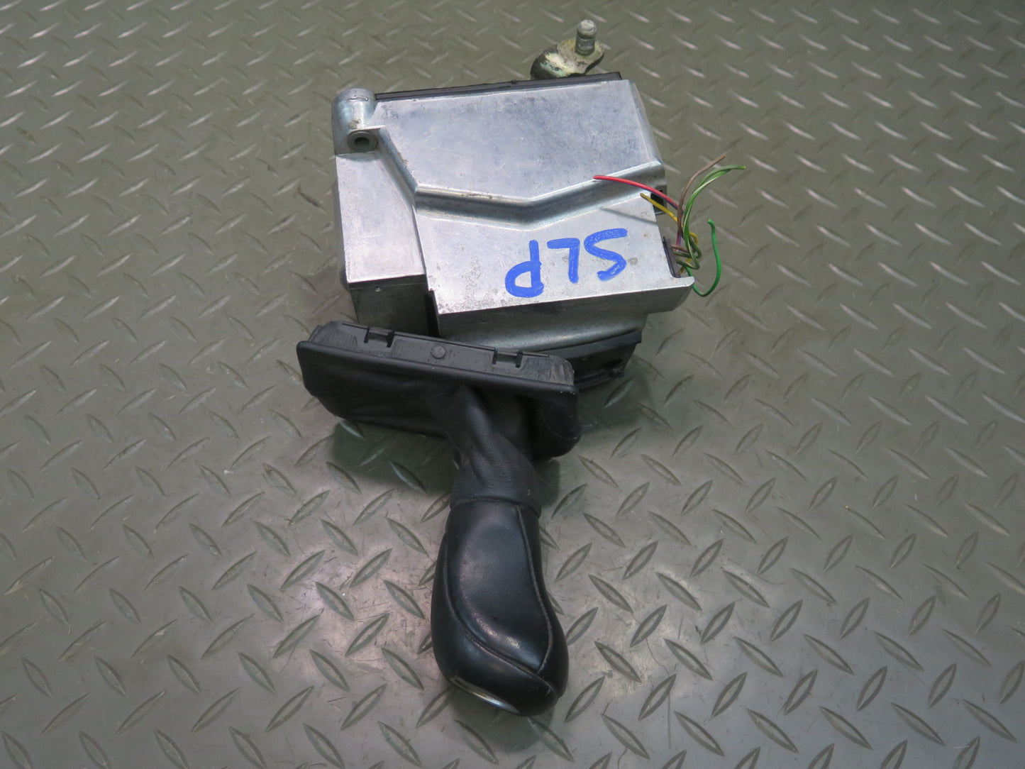 03-06 Mercedes R230 SL500 Automatic Transmission Gear Shifter Assembly OEM