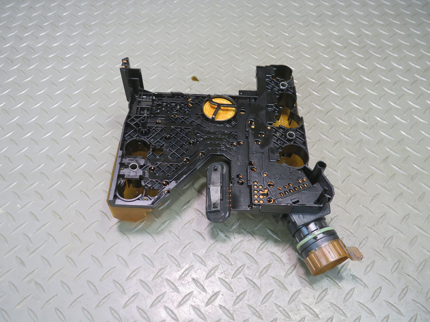 03-04 Mercedes R230 SL500R 722.633 Transmission Conductor Plate 130K Miles OEM