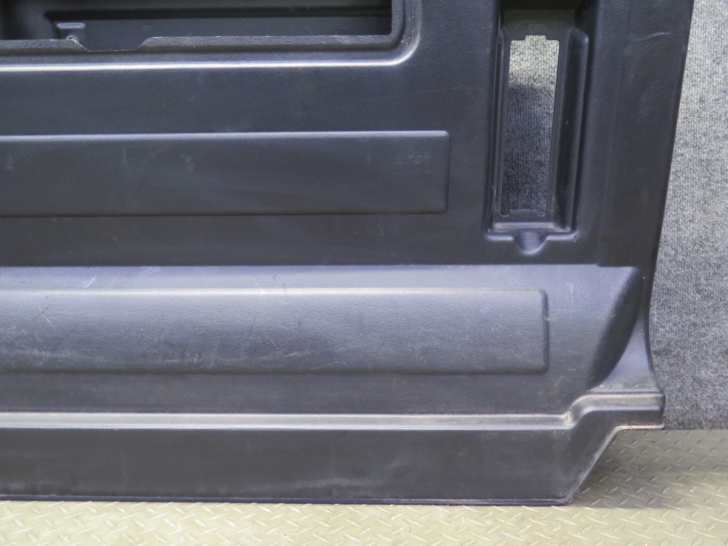 2005-2009 Hummer H2 SUT Rear Left & Right BED Box Quarter Trim Panel Set of 2