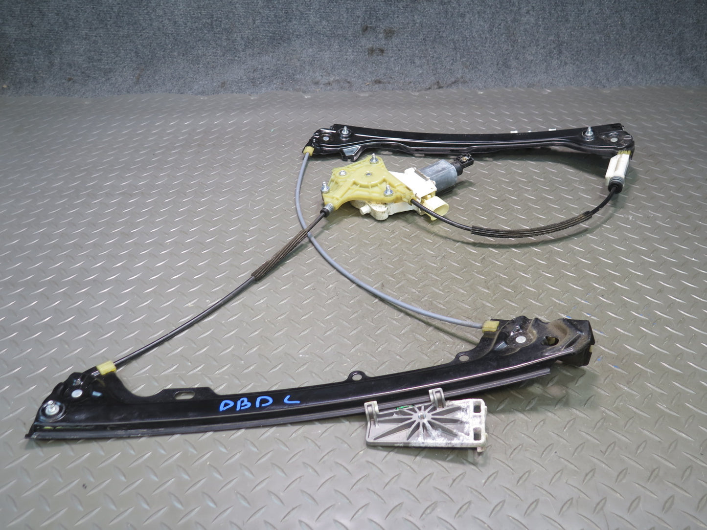 07-13 BMW E92 E93 335i Left Door Window Regulator w Motor 7193455 OEM