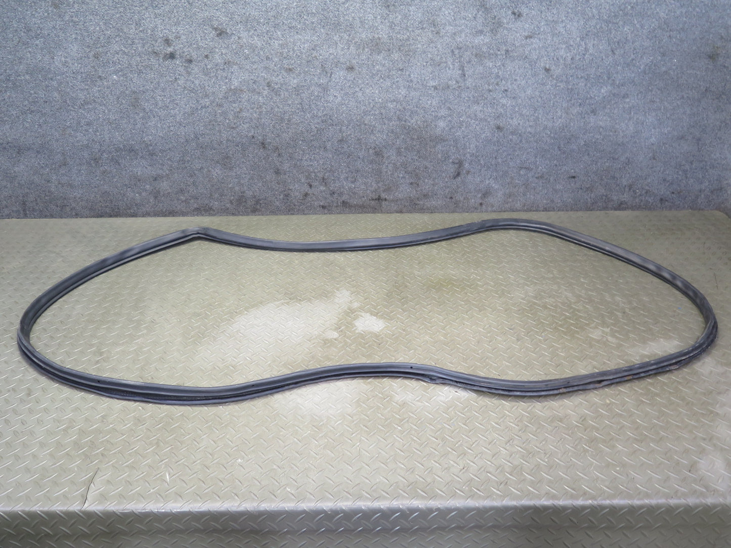 92-00 Lexus JZZ31L SC400 SC300 Front Left Door Weatherstrip Rubber Seal OEM