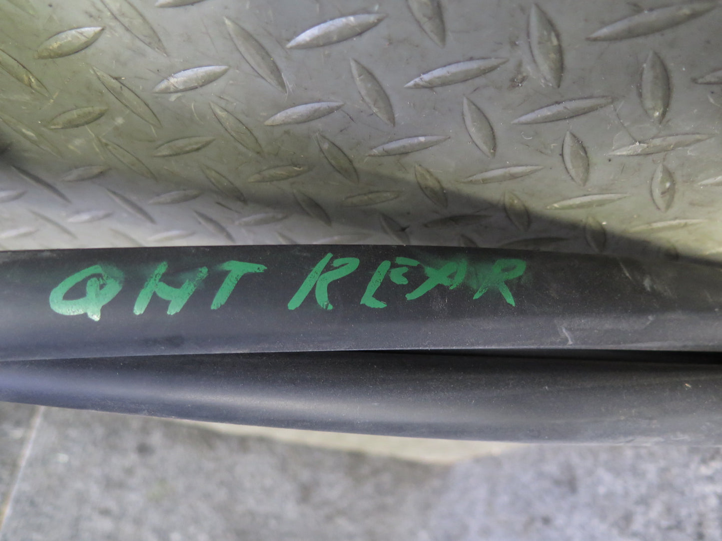 2005-2009 Hummer H2 SUT Rear Cabin Trunk Weatherstrip  Rubber Seal Set