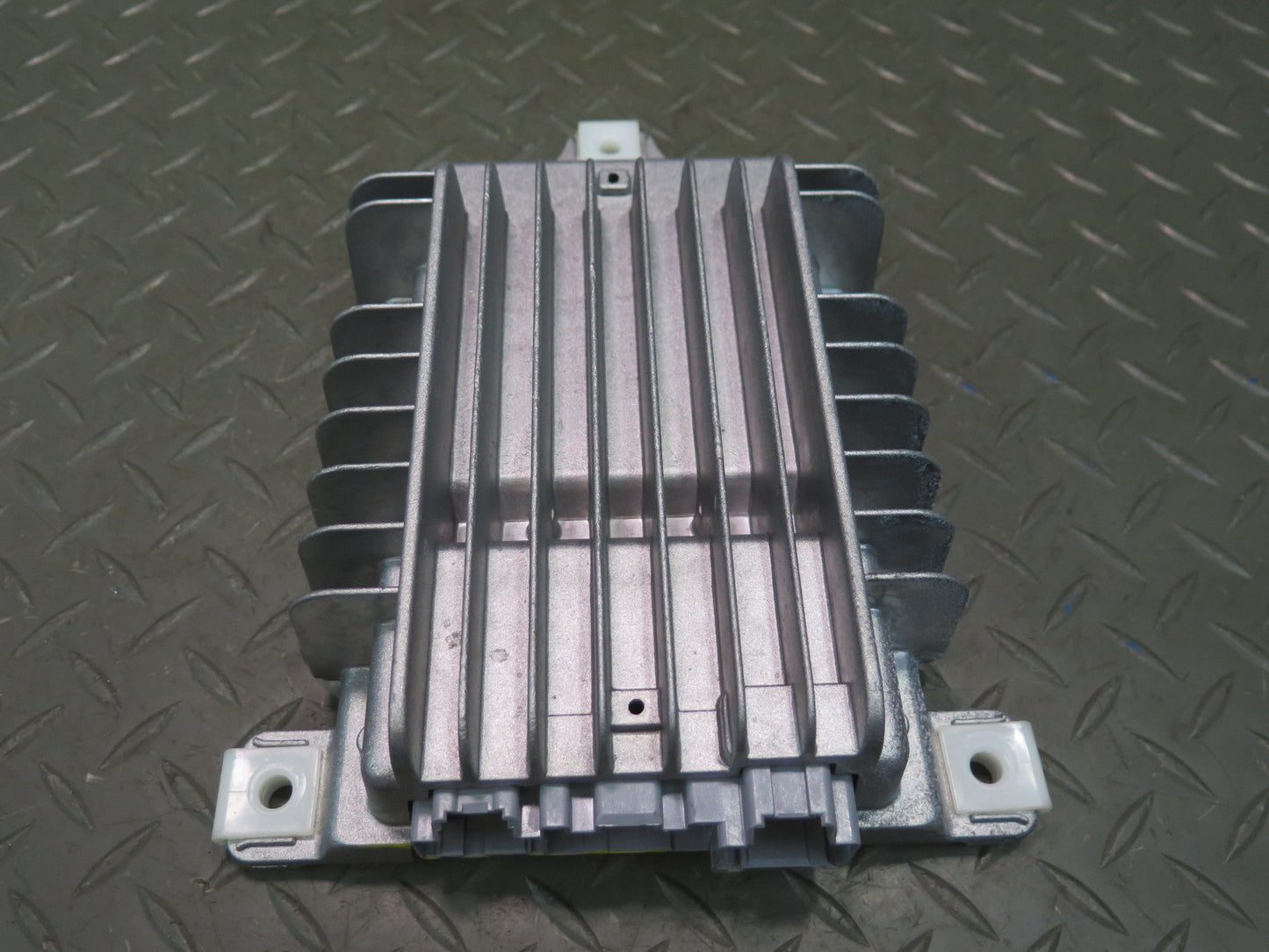 2008-2019 Maserati Granturismo M145 Bose Audio Radio Amplifier AMP 230520