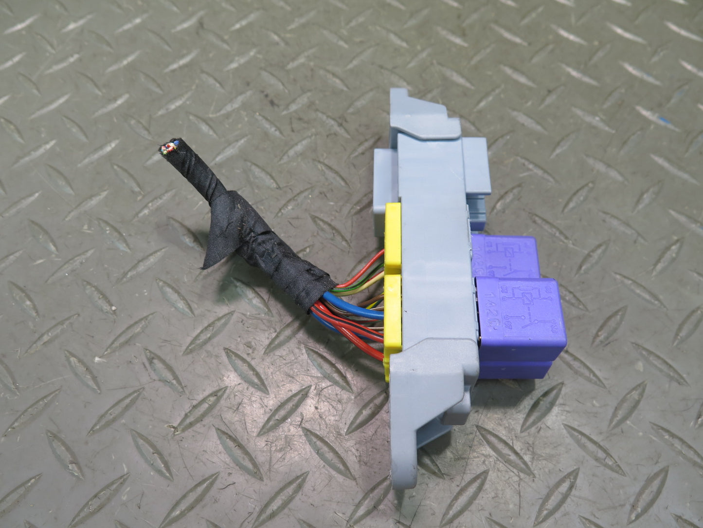2008-2019 Maserati Granturismo M145 Rear Trunk Fuse Relay Box