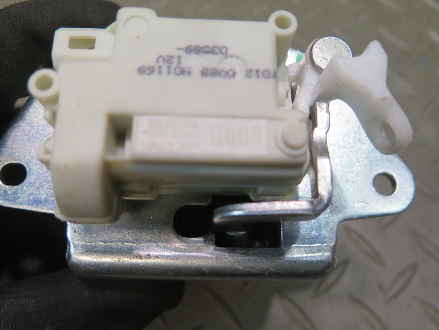 2008-2019 Maserati Granturismo M145 Rear Trunk Lid Lock Latch