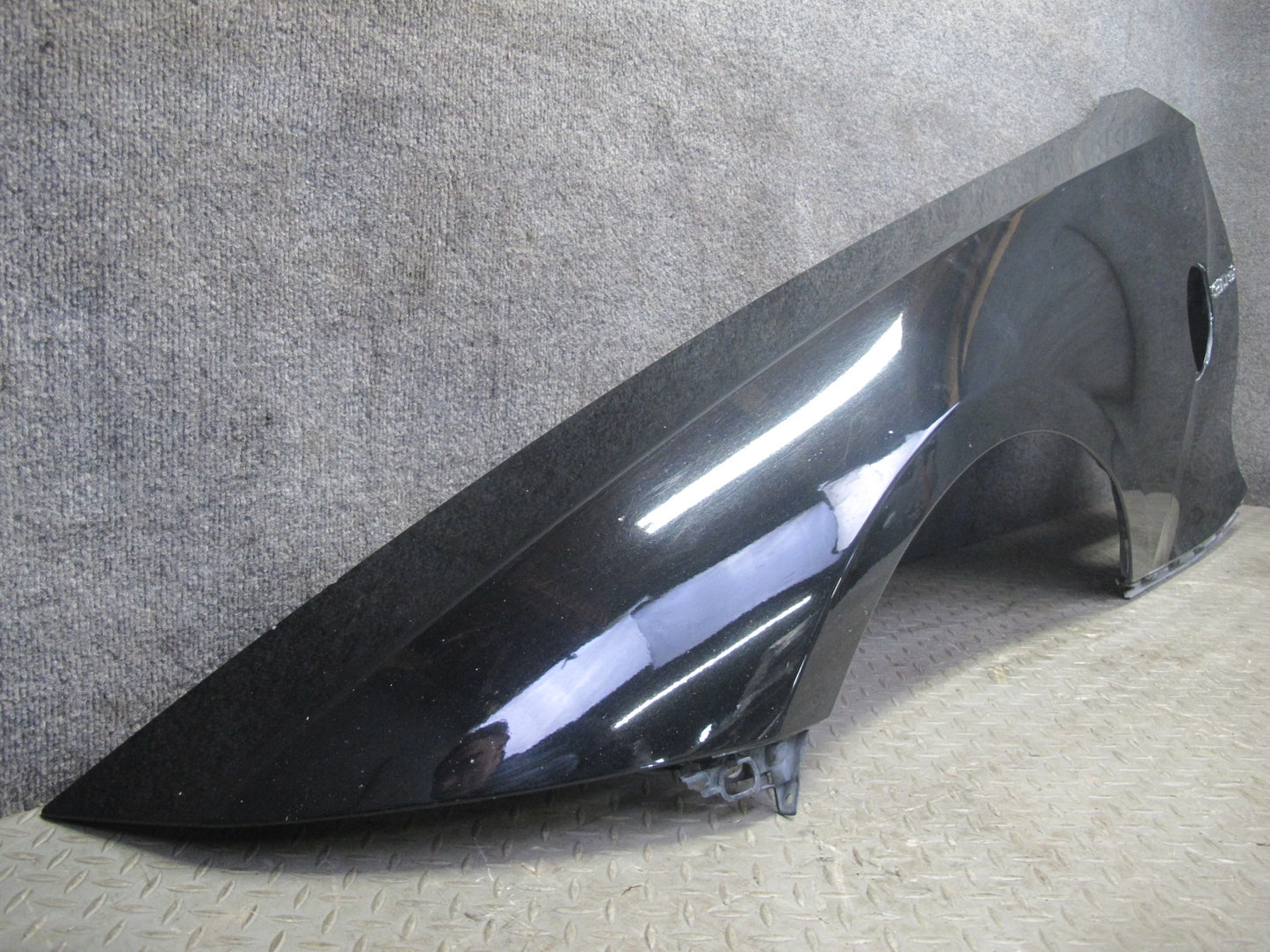 03-08 BMW E85 Z4 Front Left Fender Shell Cover Panel Black OEM