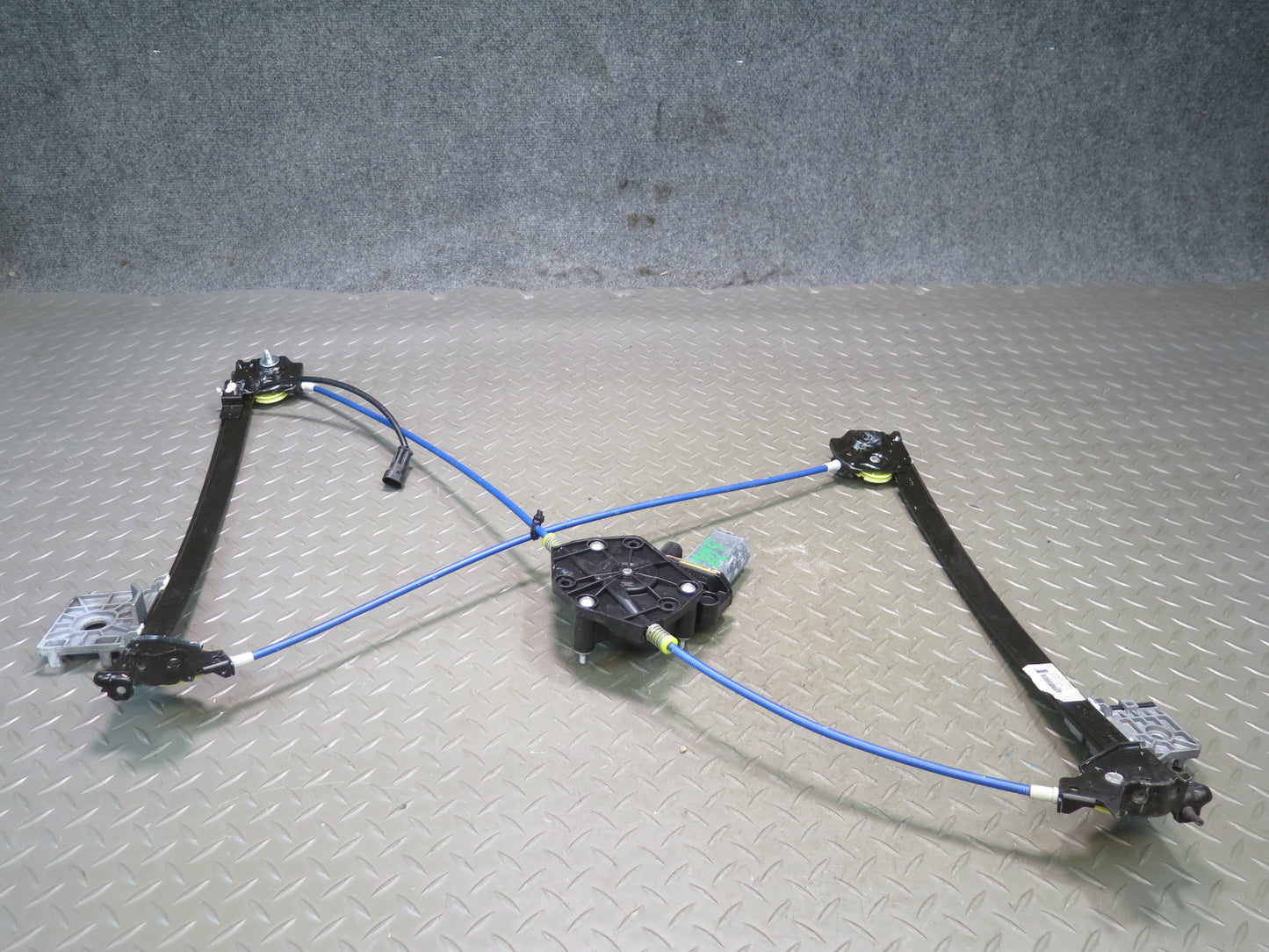 2008-2019 Maserati Granturismo M145 Left Door Window Regulator w Motor