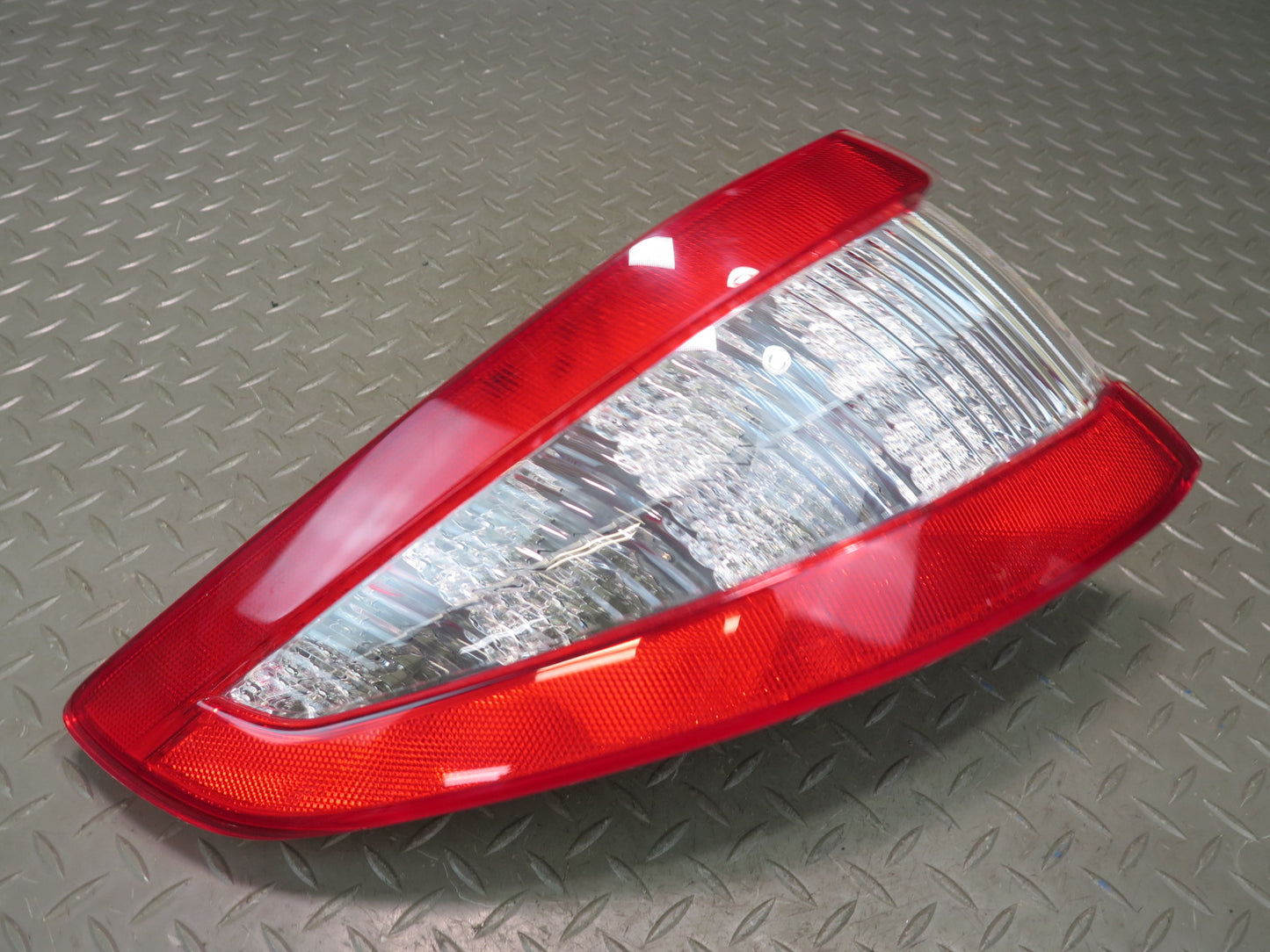 2008-2012 Maserati Granturismo M145 Rear Left Outer Tail Light Lamp