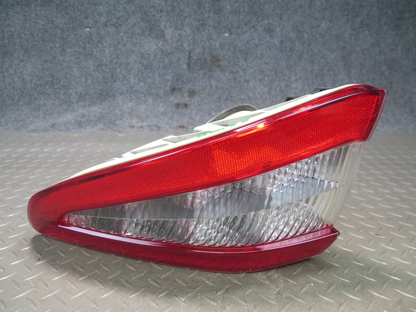 2008-2012 Maserati Granturismo M145 Rear Right Outer Tail Light Lamp
