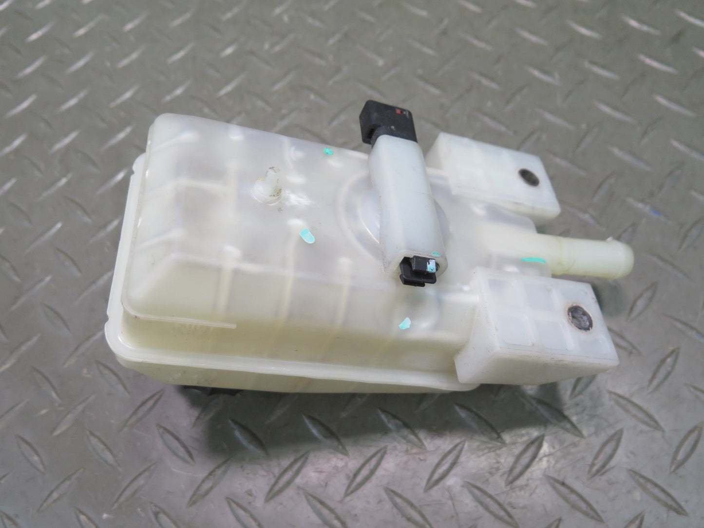 2014-2020 Infiniti QX60 Brake Master Cylinder Fluid Reservoir Tank 46090-3JV0A