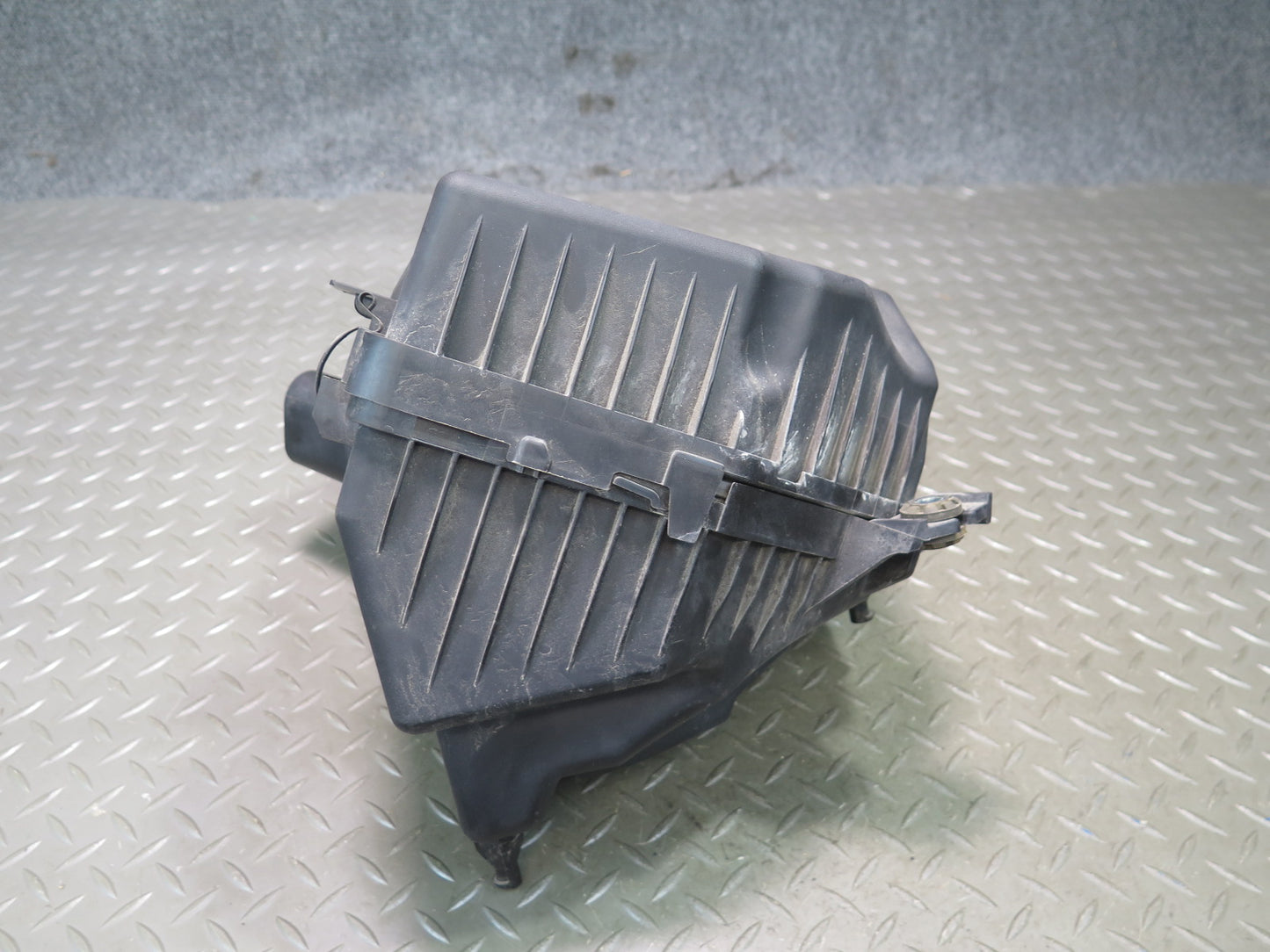 2014-2017 Infiniti QX60 2.5L Hybrid Air Intake Cleaner Filter Box w MAF Sensor