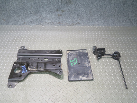 2014-2017 Infiniti QX60 Hybrid Battery Tray Holder Bracket Set