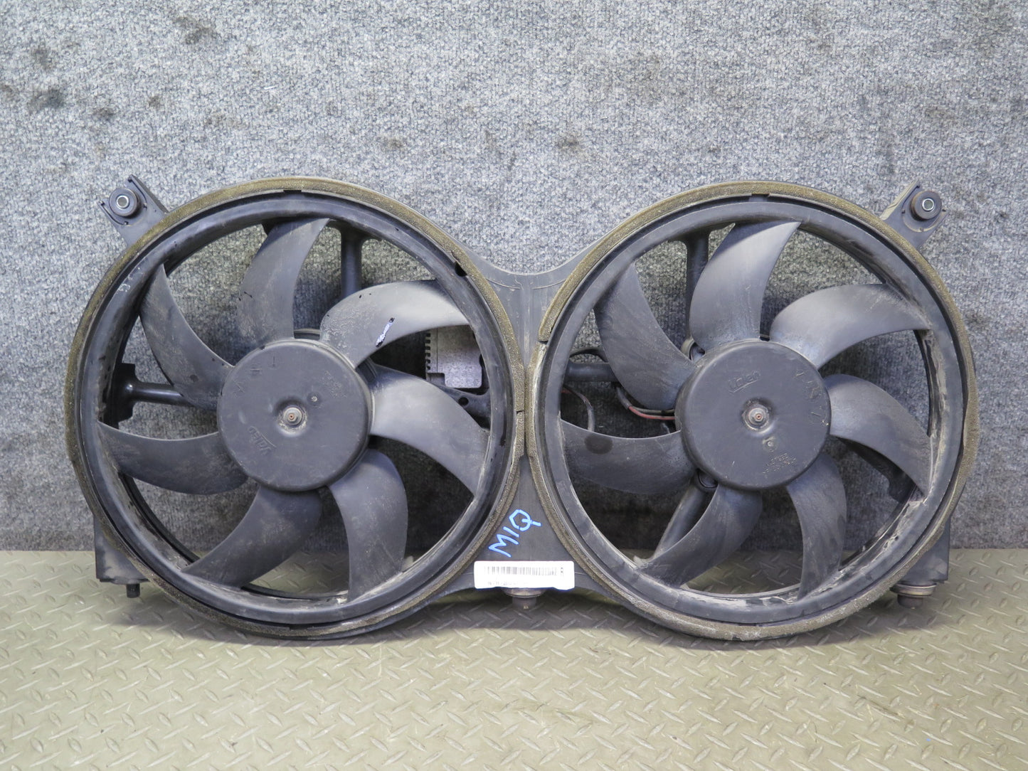 2014-2017 Infiniti QX60 Engine Radiator Cooling Fan Motor Shroud 21483-3JA0A