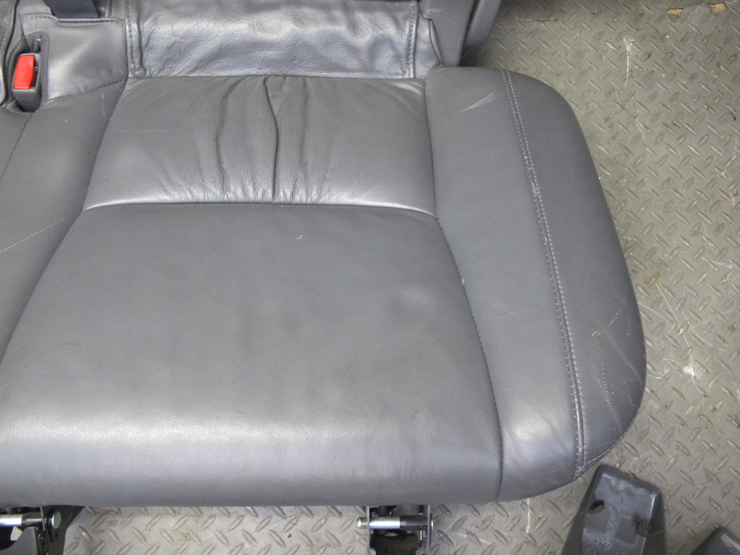 2003-2004 Lexus UZJ120L GX470 Rear Second 2ND ROW Right & Left Seat Set Gray