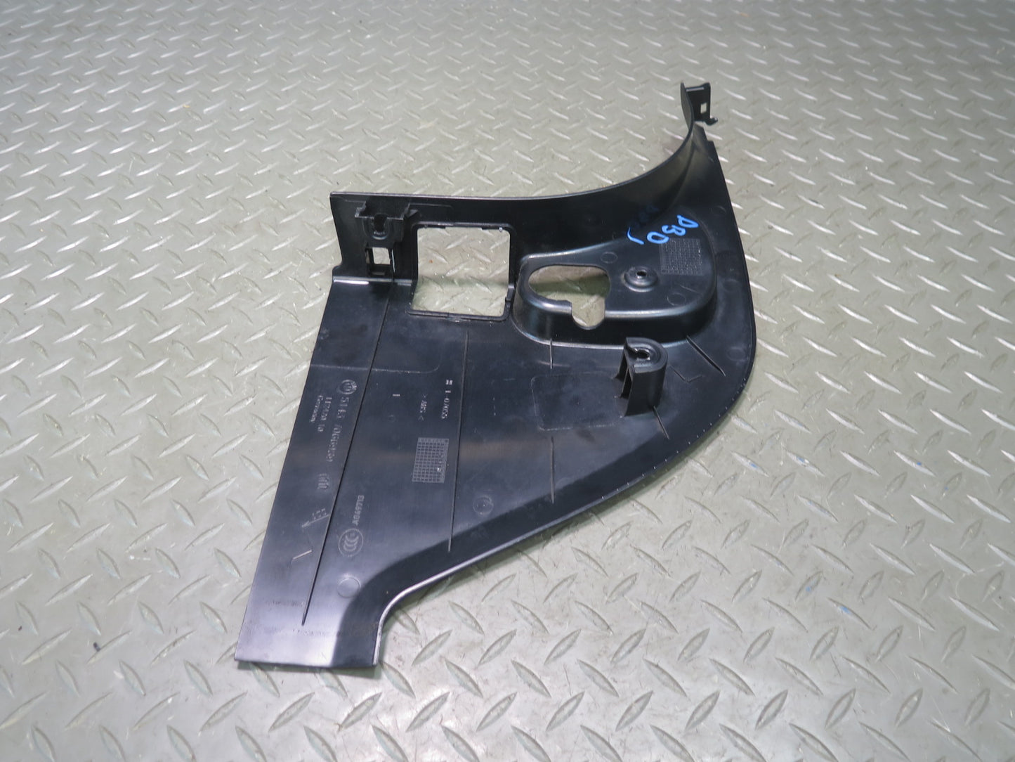 07-13 BMW E90 E92 E93 335i Set of 2 Front Left & Right Kick Trim Cover Panel OEM