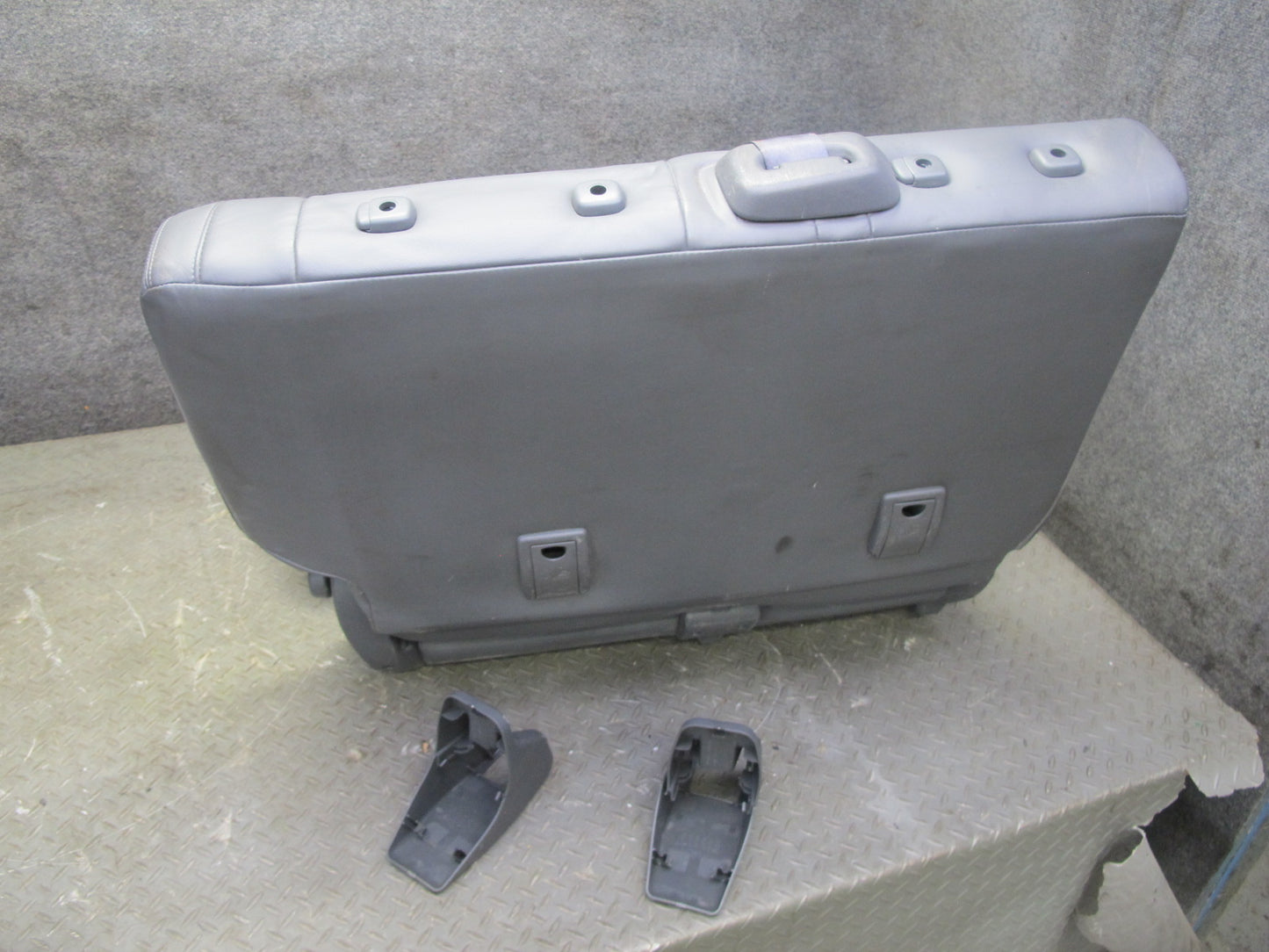 2003-2004 Lexus UZJ120L GX470 Rear Second 2ND ROW Right & Left Seat Set Gray