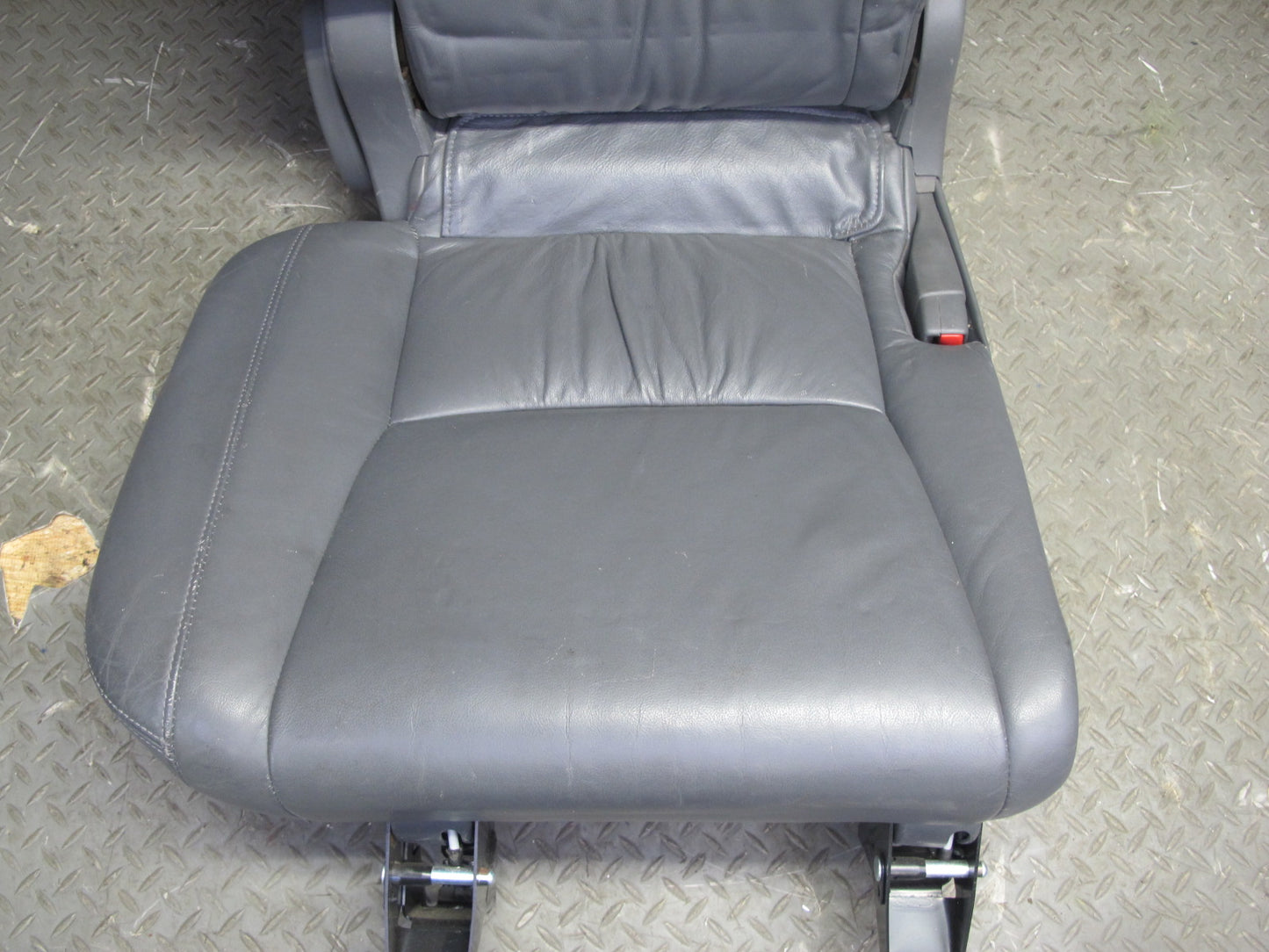 2003-2004 Lexus UZJ120L GX470 Rear Second 2ND ROW Right & Left Seat Set Gray