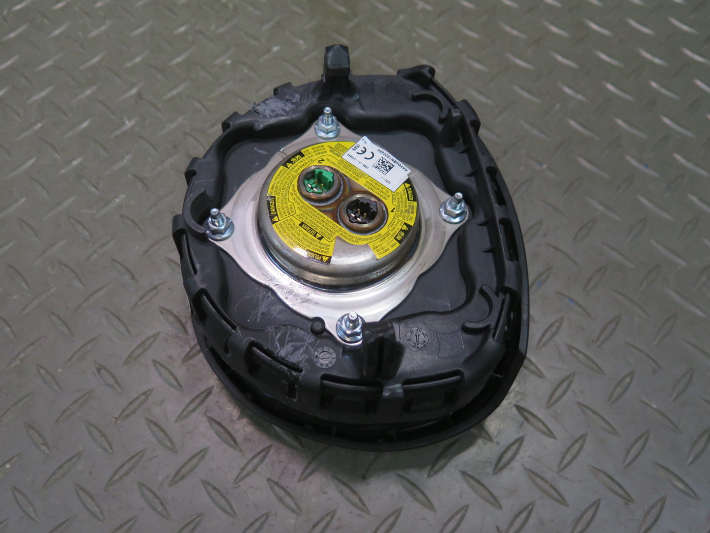 07-13 BMW E90 E91 E92 E93 FRONT LEFT DRIVER SIDE SPORT STEERING WHEEL SRS AIRBAG OEM
