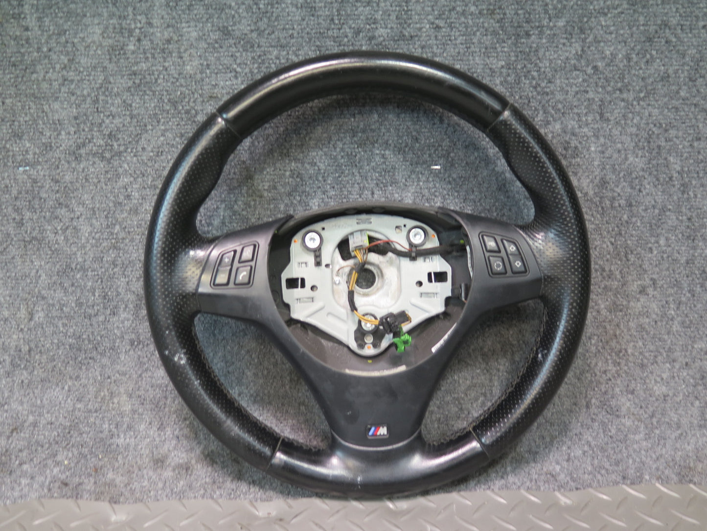 07-13 BMW E90 E92 E93 335i Leather M Sport Steering w Controls Black OEM