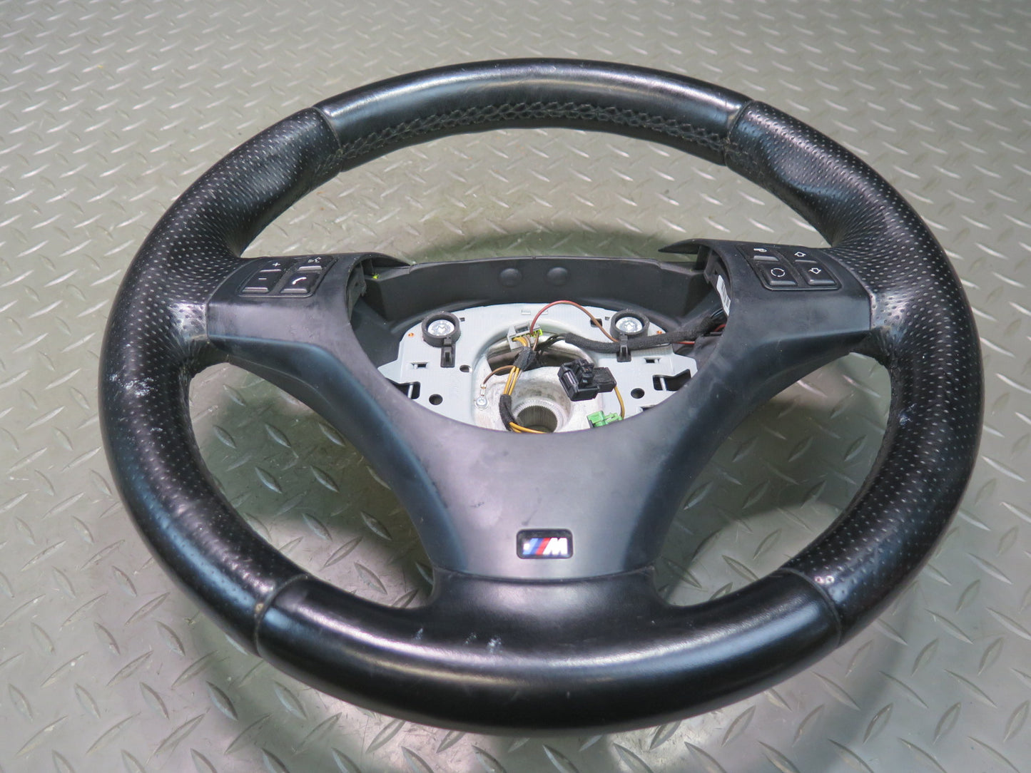 07-13 BMW E90 E92 E93 335i Leather M Sport Steering w Controls Black OEM