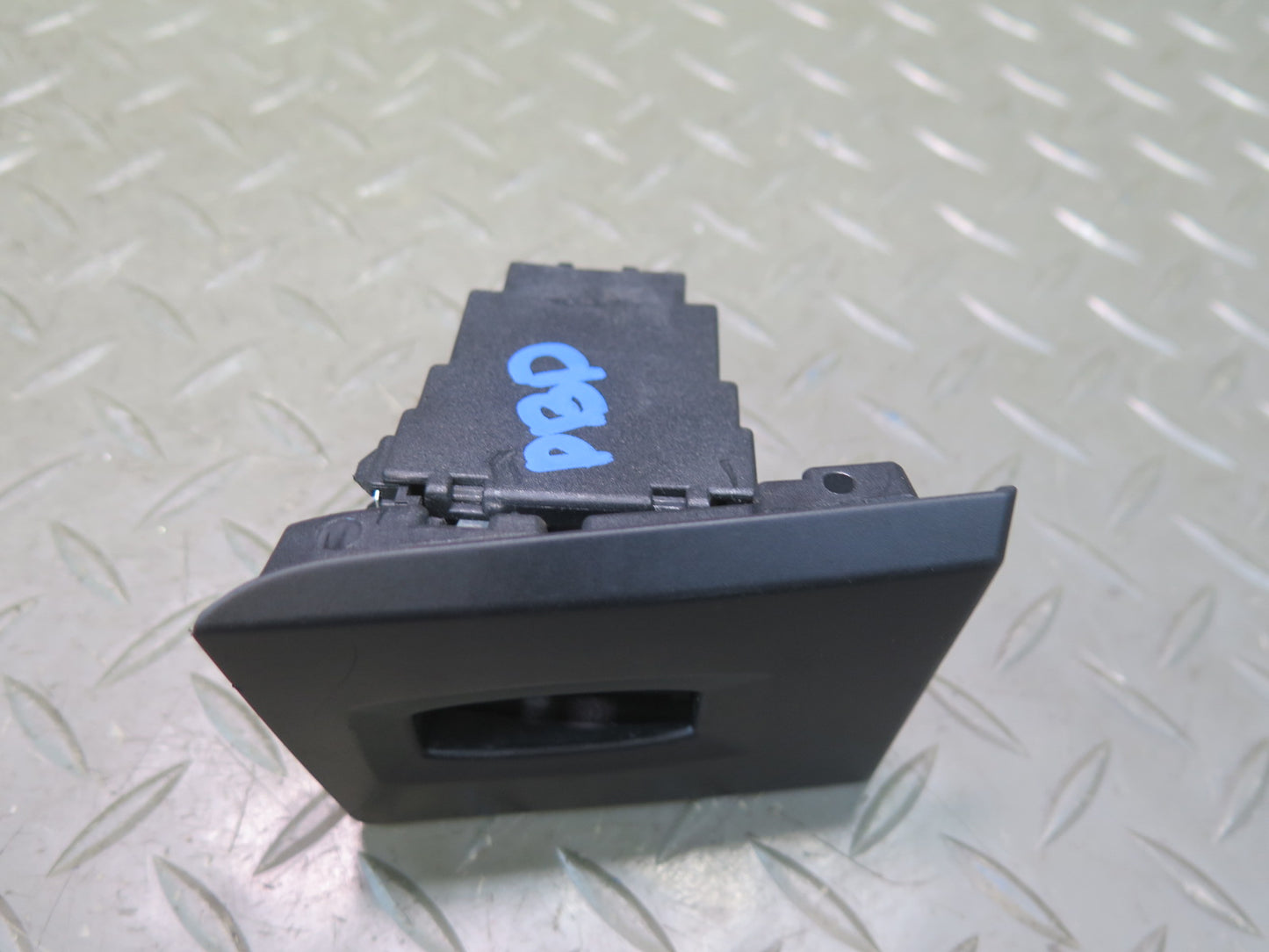 07-13 BMW E90 E92 E93 335i Ignition KEY FOB Reader Black OEM