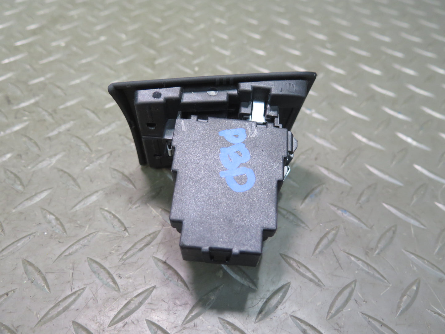 07-13 BMW E90 E92 E93 335i Ignition KEY FOB Reader Black OEM