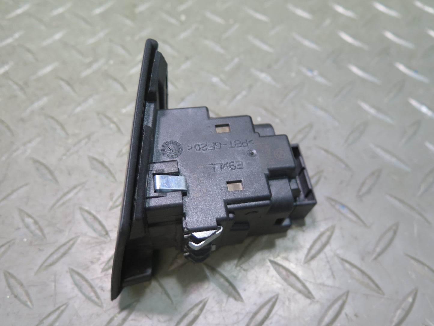 07-13 BMW E90 E92 E93 335i Ignition KEY FOB Reader Black OEM