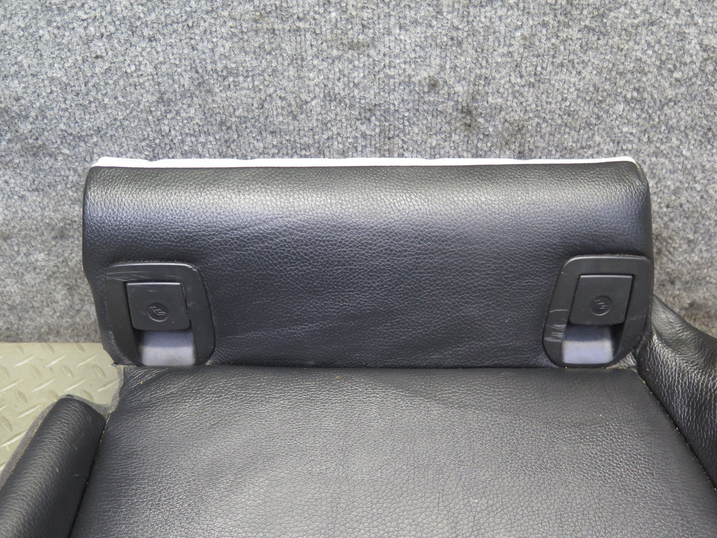 08-13 BMW E92 335i Coupe Rear Left Seat Lower Leather Cushion Black OEM