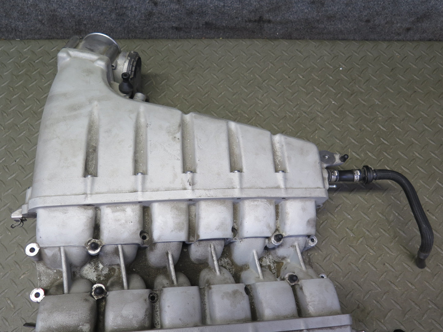 2006-2012 Bentley Flying Spur 6.0L Engine Motor Air Intake Manifold Assembly