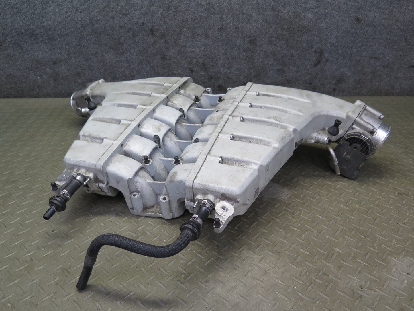 2006-2012 Bentley Flying Spur 6.0L Engine Motor Air Intake Manifold Assembly