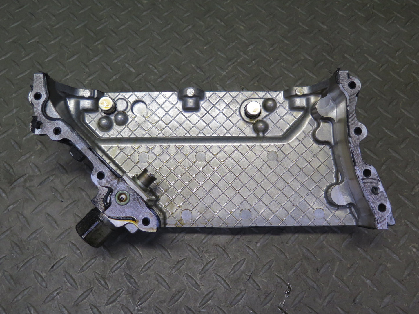 2006-2012 Bentley Flying Spur 6.0L Engine Right Timing Chain Cover