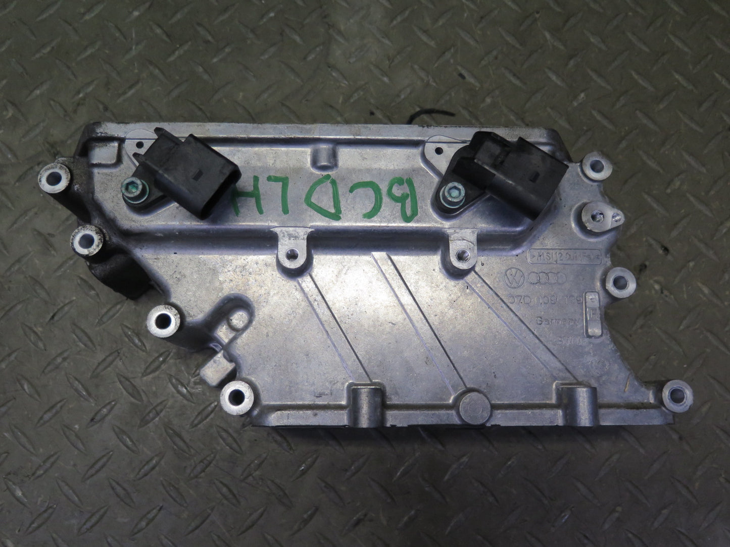 2006-2012 Bentley Flying Spur 6.0L Engine Left Timing Chain Cover