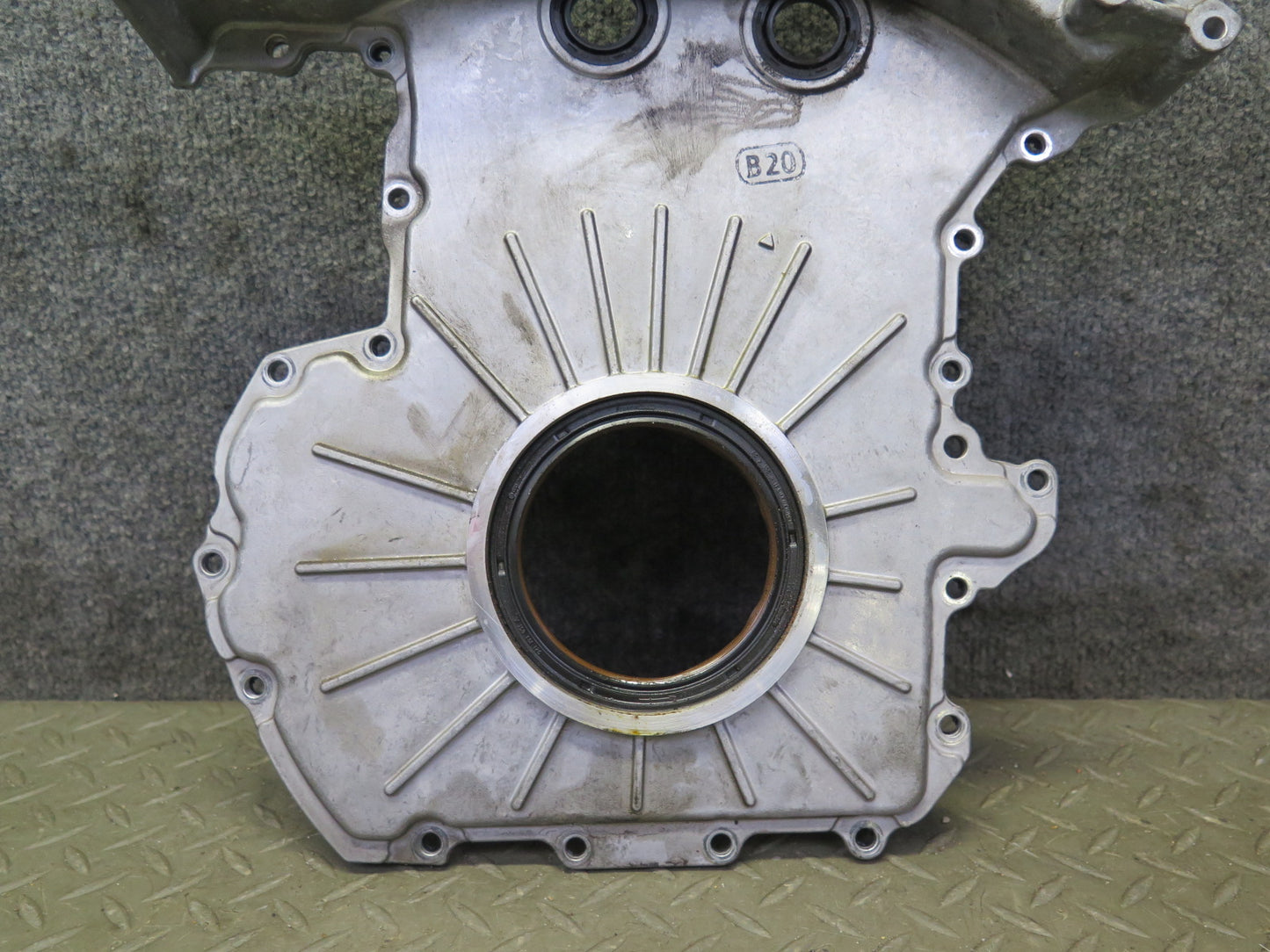 2006-2012 Bentley Flying Spur 6.0L Engine Rear Center Crankcase Cover