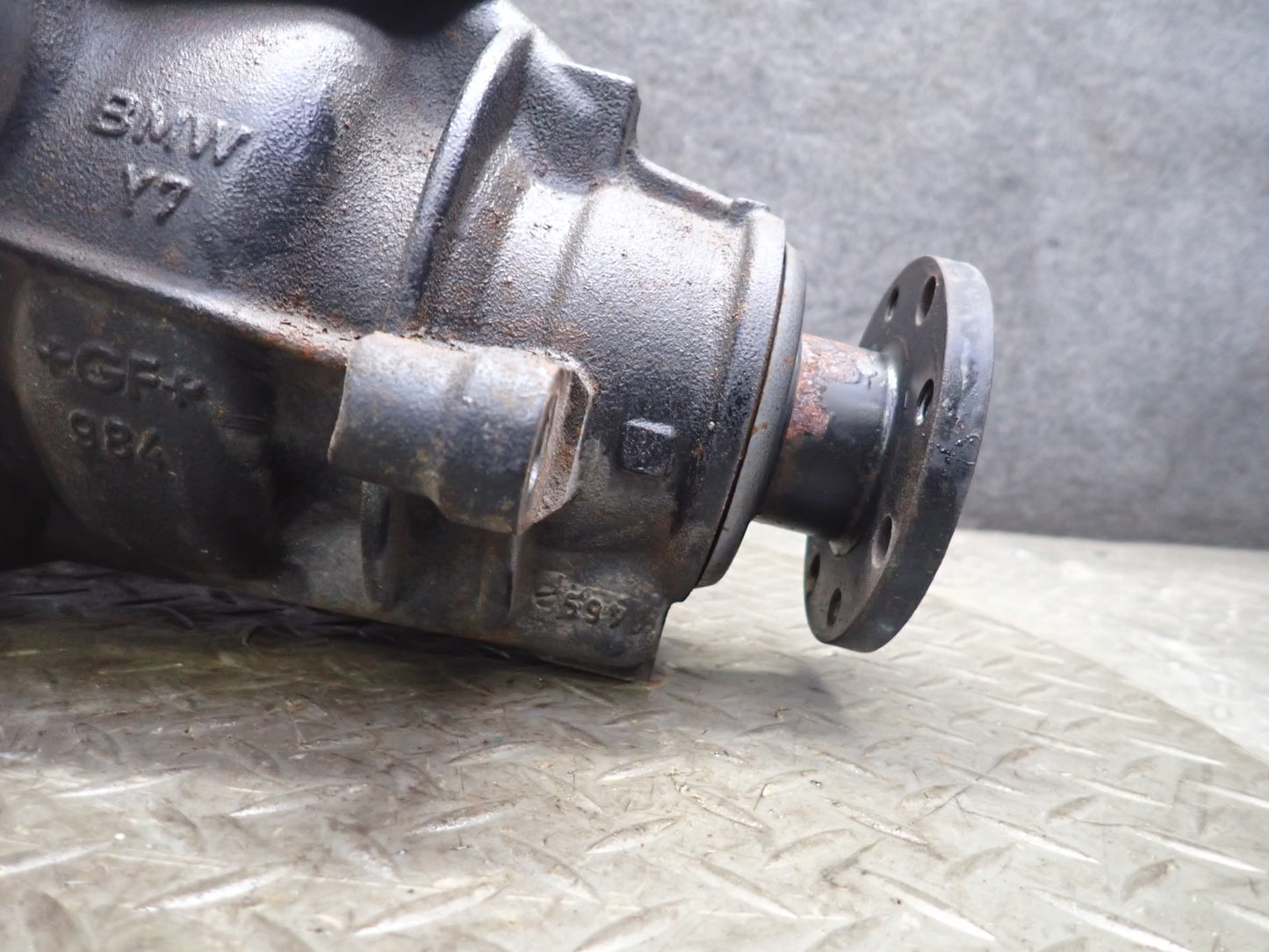 03-07 BMW E86 E85 Z4 2.5i 3.0si AT Rear Differential Carrier 3.64 Ratio 110K OEM