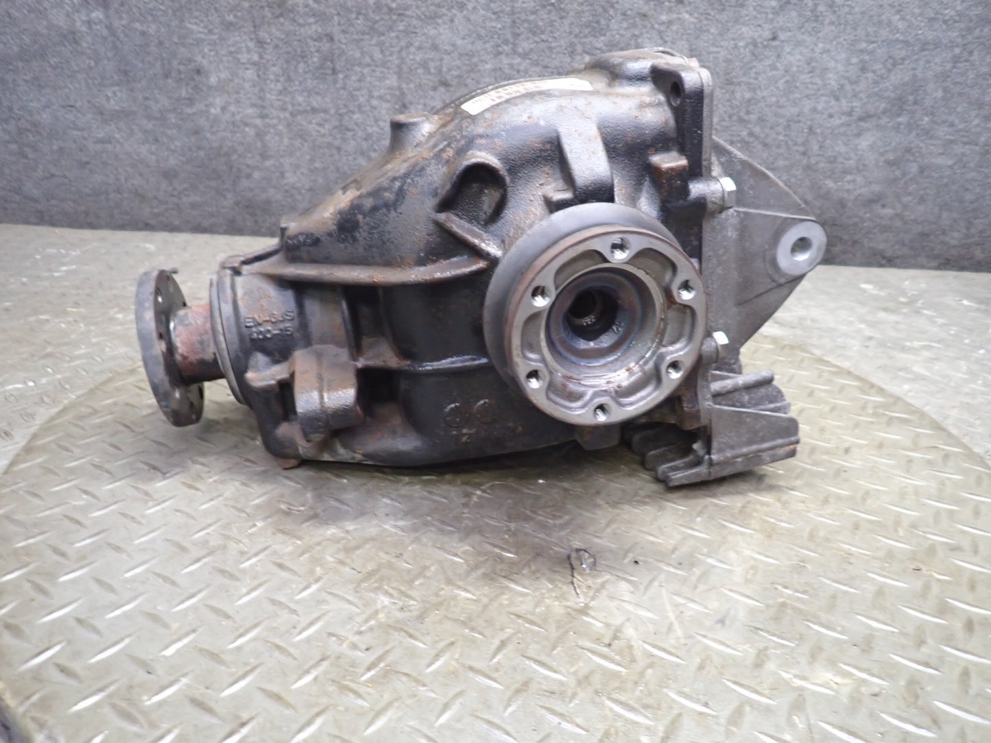 03-07 BMW E86 E85 Z4 2.5i 3.0si AT Rear Differential Carrier 3.64 Ratio 110K OEM